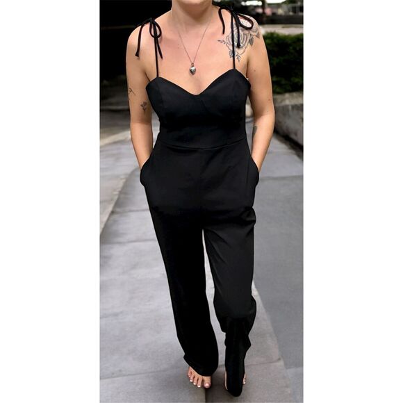 Crystal Sky SZ M Black Shoulder Tie-Strap Wide Leg Jumpsuit - Picture 5 of 8